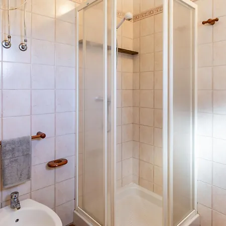 Semesterbostad Aili By Interhome Gera Lario